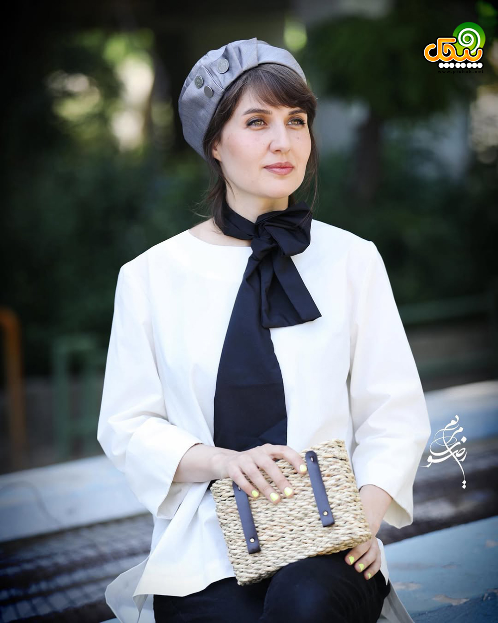 عکس های گلوریا هاردی