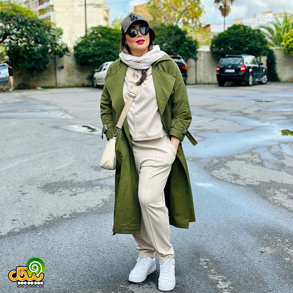 عکس های سارا منجزی