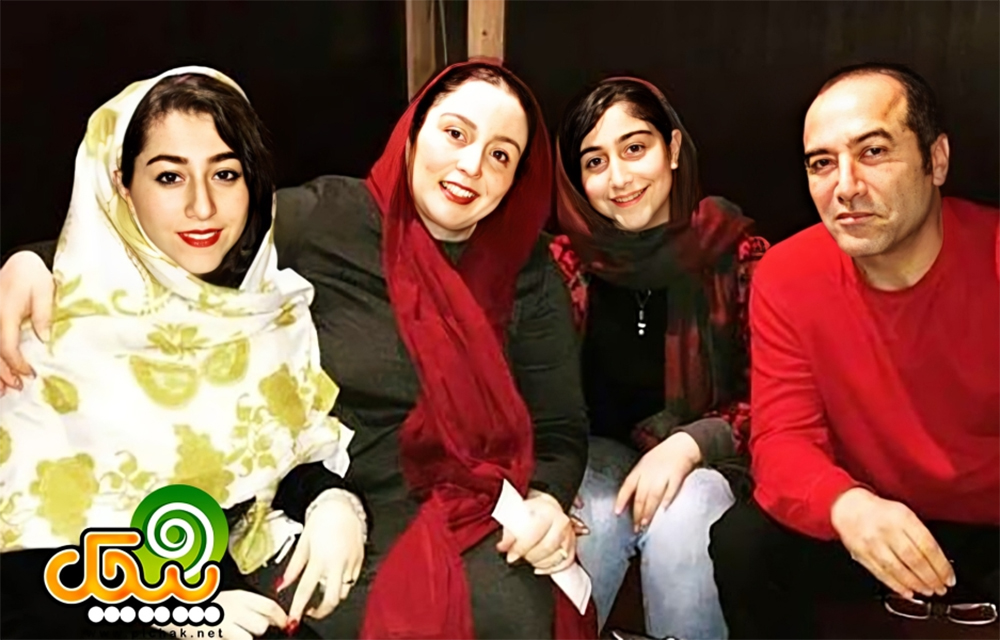 ژاله صامتی و همسر و دخترانش